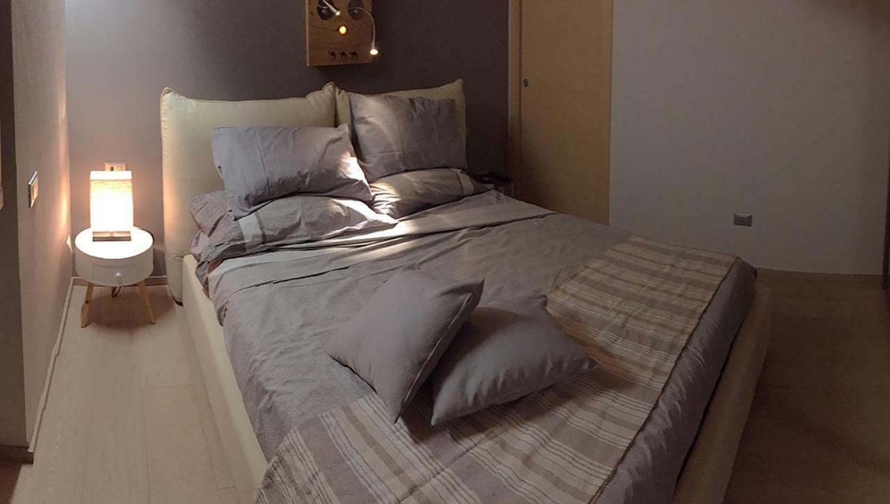 Holiday House Viola Tirano Dış mekan fotoğraf